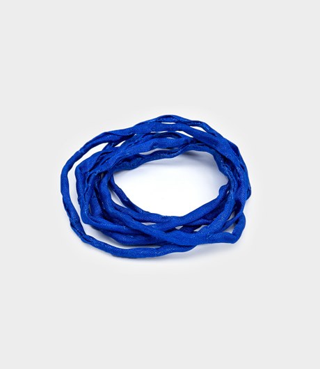 Silkesband, 110cmx3mm mörkblå
